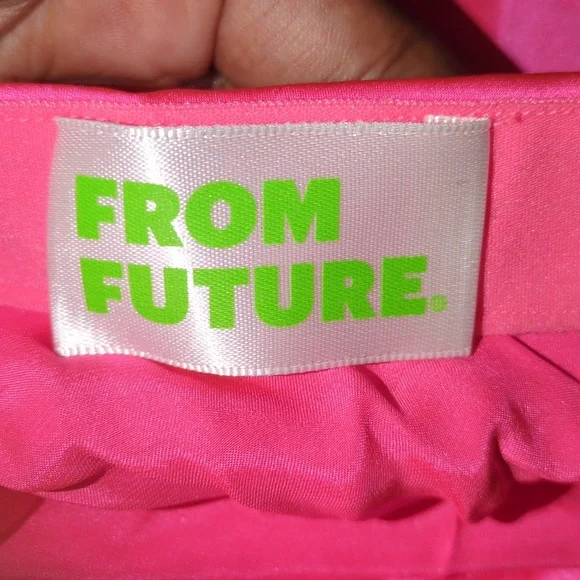 From Future 100% Silk Hot Pink Mini Skirt with Orange Lace Trim Size S - Picture 3 of 7